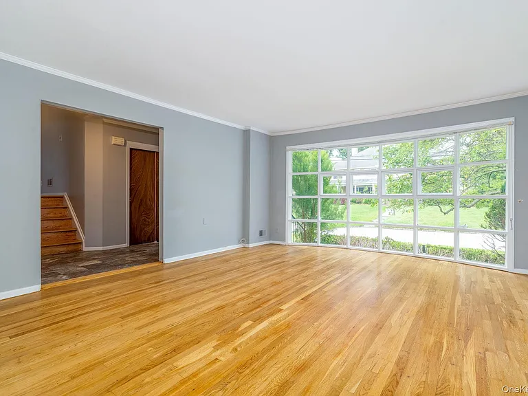 67 Malvern Ln — Photo 4