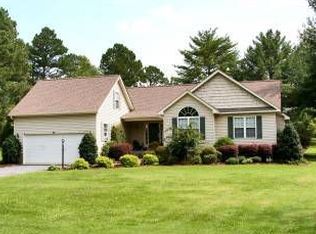 129 Rebel Rd, Carthage, NC 28327