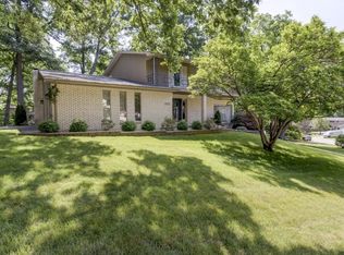 472 Timber Dr, Decatur, IL 62521