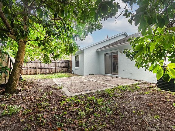 5th image of 5790 Ithaca Circle E