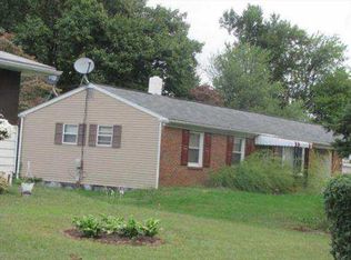 921 Walnut St, Coatesville, PA 19320