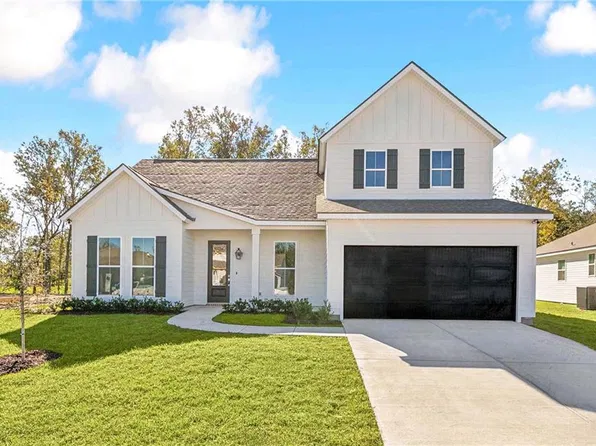933 Dandelion Dr, Waggaman, LA 70094