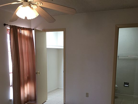 4th image of 3457 E Glen Dr