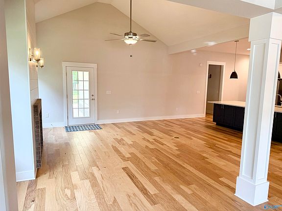 5th image of 6505 Castor Dr NW