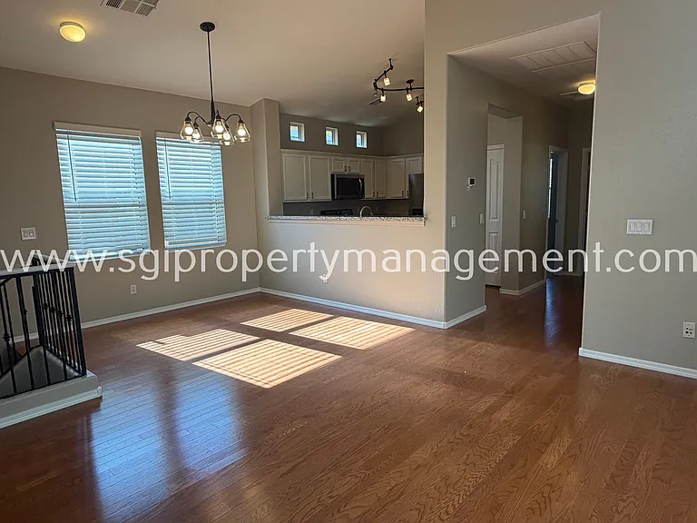 156 W Campbell Ct — Photo 7