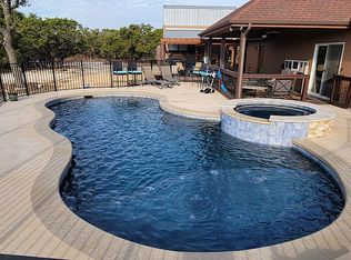 406 McKinney Way, Fischer, TX 78623