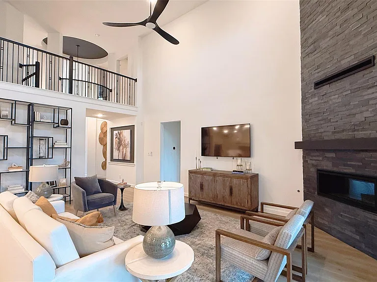 5603 Logan Ridge Ln — Photo 17