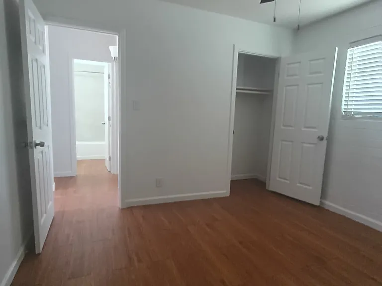6423 S 10th St #10 — Photo 2