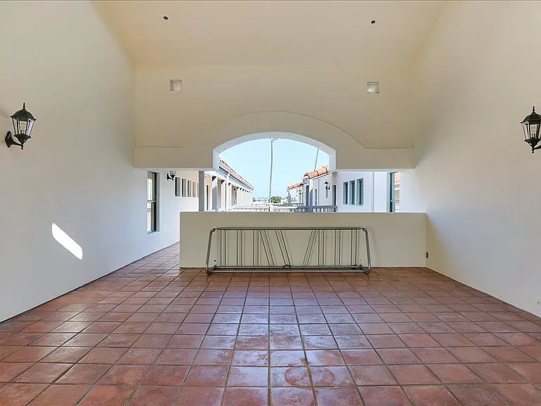 602 Anacapa St #F — Photo 23