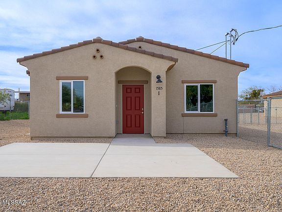 2nd image of 1585 N Yavapai St