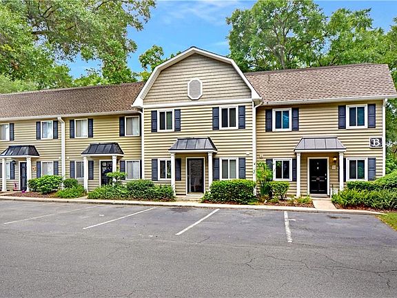 2nd image of 850 Mallery St APT B5