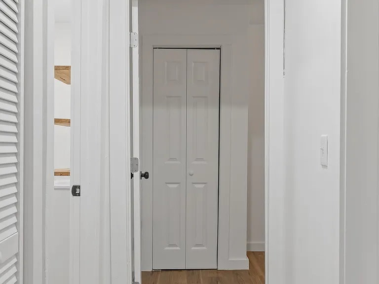 712 Summit Ave #18A — Photo 8