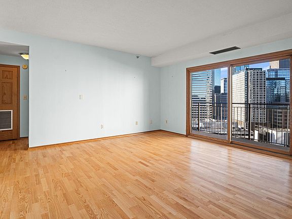 3rd image of 121 Washington Ave S APT 1915