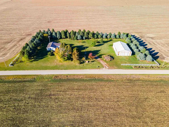 14723 250th St, Grundy Center, IA 50638