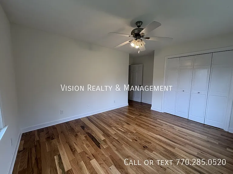 131 Hunters Way — Photo 16