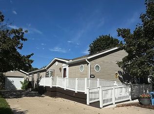 597 Hawthorne Ln, Traverse City, MI 49686