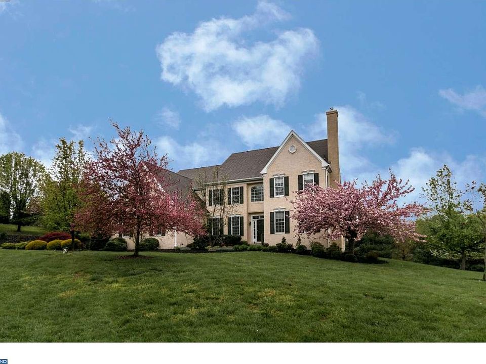 1st image of 109 Woodridge Dr