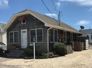 20 Washington Ave, Lavallette, NJ 08735