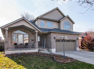 383 Parrott Pl, Woodstock, ON N4T 1V4