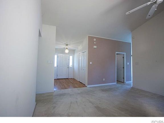 4th image of 3800 Mill Place Dr