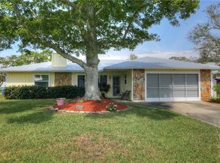 27 Sunset Dr, Sebastian, FL 32958
