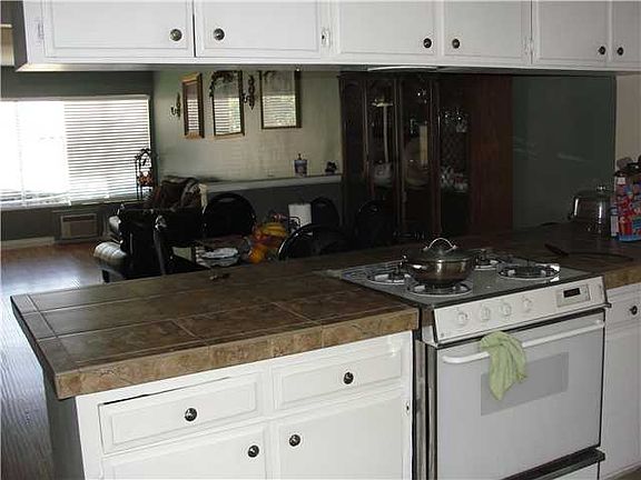 5th image of 2012 E Mission Ave Unit 22