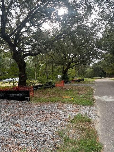 2nd image of 1379 Lieben Rd