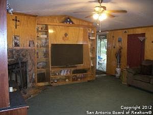 2nd image of 246 Flores Oaks Dr