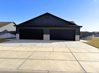 13502-13504 W Haskell Ct, Wichita, KS 67209