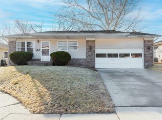 5418 11th Ave #B, Moline, IL 61265