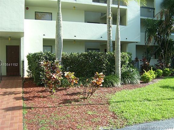 4th image of 7050 NW 44th St APT 103