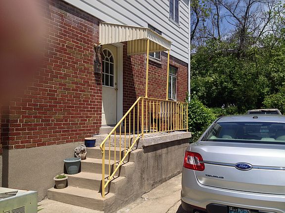2nd image of 2886 Veazey Ave
