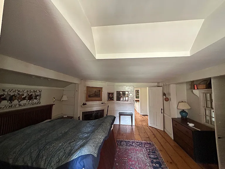 266 N Haverhill Rd — Photo 30