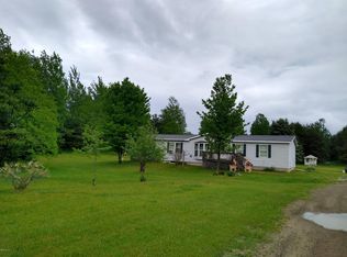 3221 S Miller Rd, Sidney, MI 48885