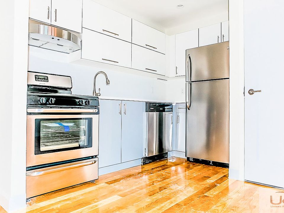 1st image of 278 6th St APT 6D