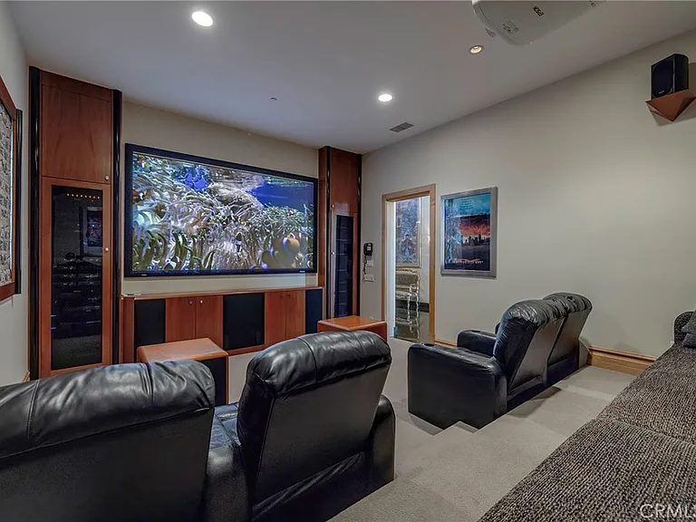 5 Pelican Hill Cir — Photo 14