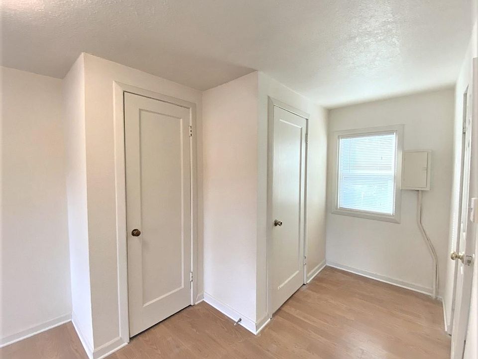 11240 SW Barbur Blvd Apartments Portland, OR Zillow