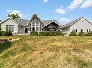 3320 Ridgewood Country Ct NE, North Liberty, IA 52317