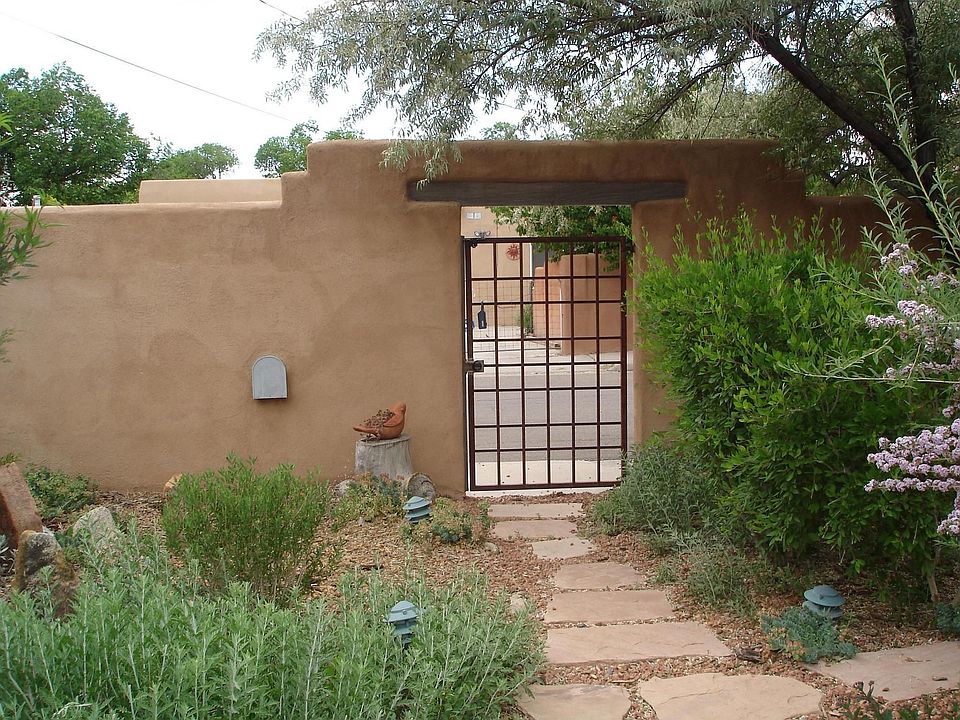 Hand-crafted front gate
