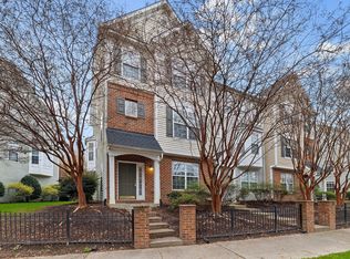 215 Dixon Ave, Cary, NC 27513