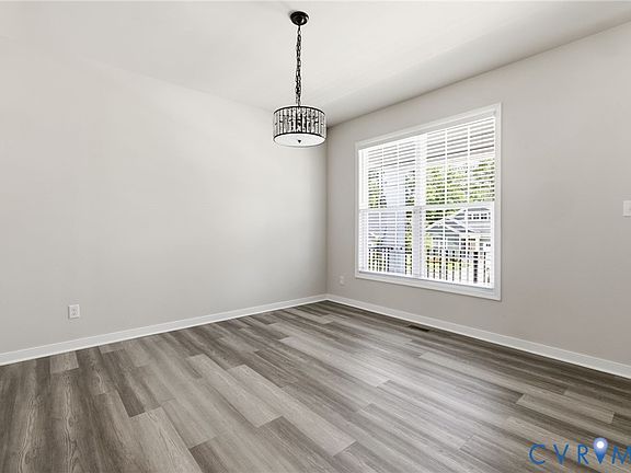 5th image of 13019 Fieldfare Dr