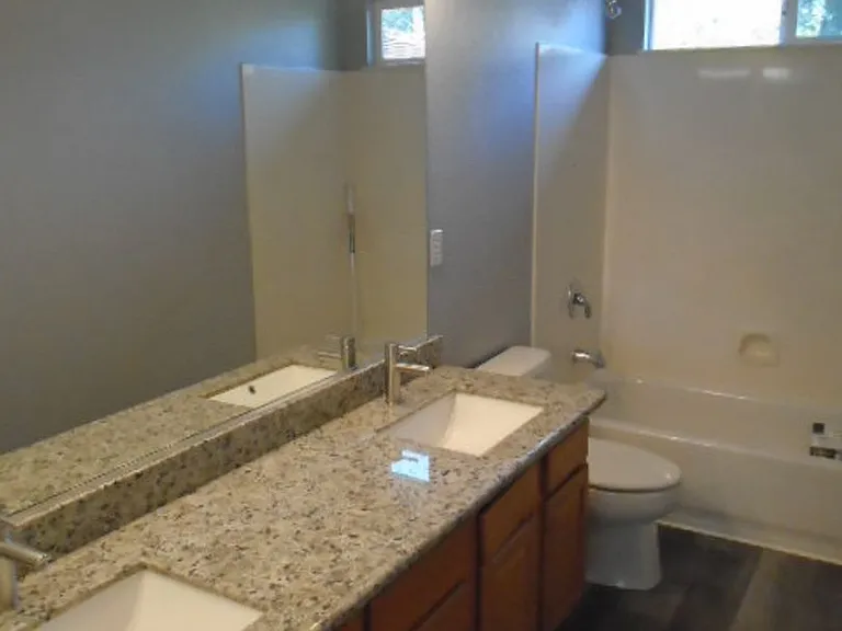 3420 Kensington Ct — Photo 19