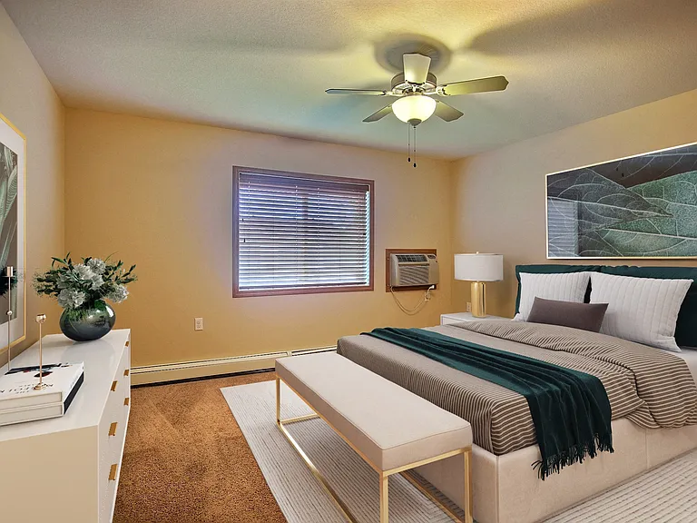 Fargo, ND Wolf Creek Apartments | Bedroom