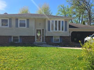 2931 Crabapple Ln, Hobart, IN 46342
