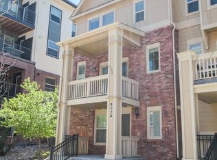 9520 Halstead Ln, Lone Tree, CO 80124