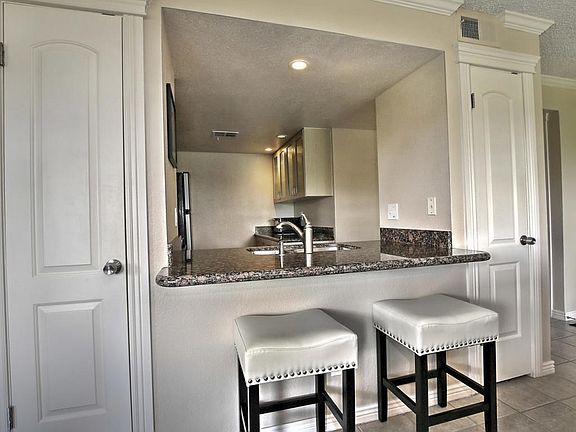 4850 E Desert Cove Ave Unit-large-006-2-