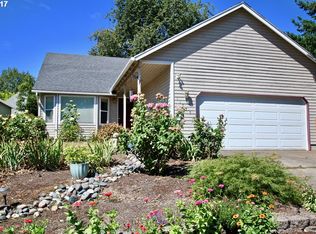 11725 SW 134th Ter, Tigard, OR 97223