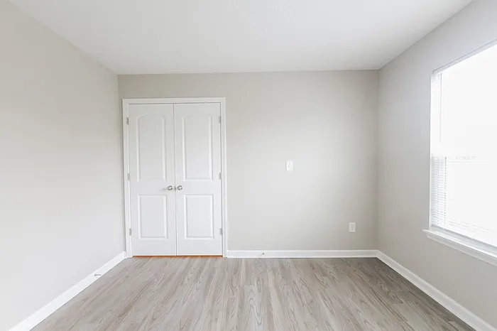 224 Rolling Ridge Dr — Photo 8