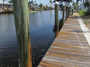 2772 York Rd, Saint James City, FL 33956