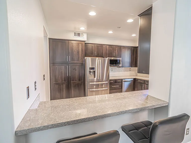 23491 Abbey Glen Pl — Photo 8